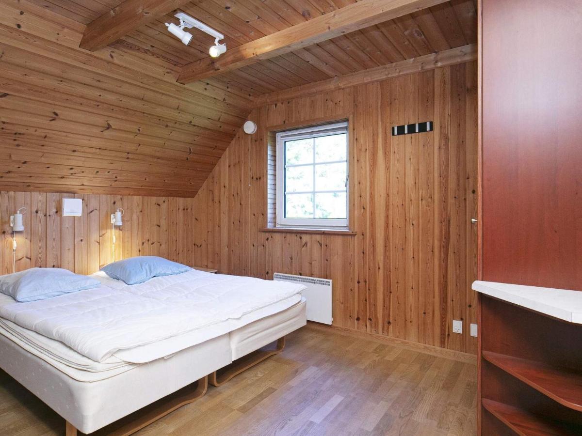 Three-Bedroom Holiday Home In Lokken 1 Extérieur photo